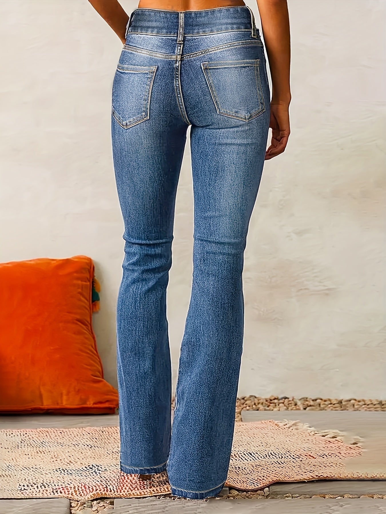 Aya | Hochtaillierte Flared Jeans