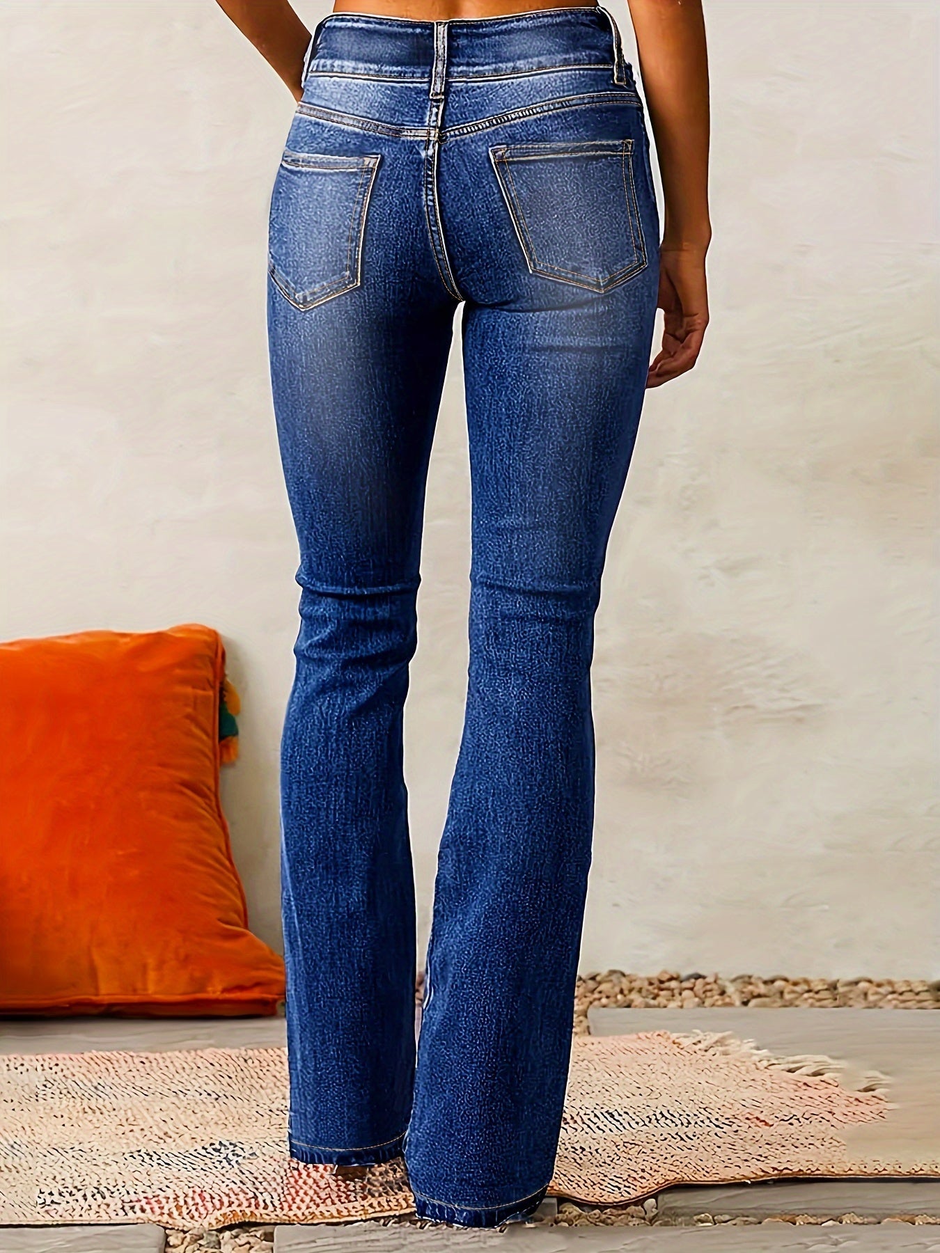 Aya | Hochtaillierte Flared Jeans